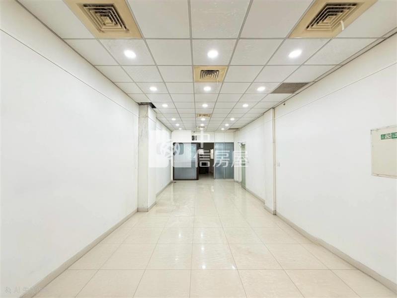 中壢國小市心稀缺透天房屋室內格局與周邊環境
