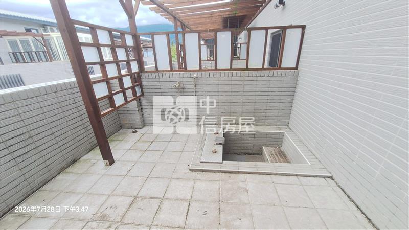 急售近礁溪國中電梯透天房屋室內格局與周邊環境