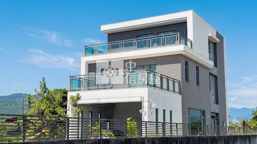 三星現代奢華農舍加資材室房屋室內格局與周邊環境