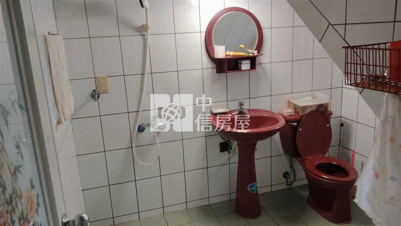 觀音草漯重劃區旁農舍房屋室內格局與周邊環境