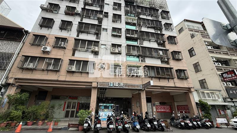 台中火車站旁1房1廳美廈房屋室內格局與周邊環境