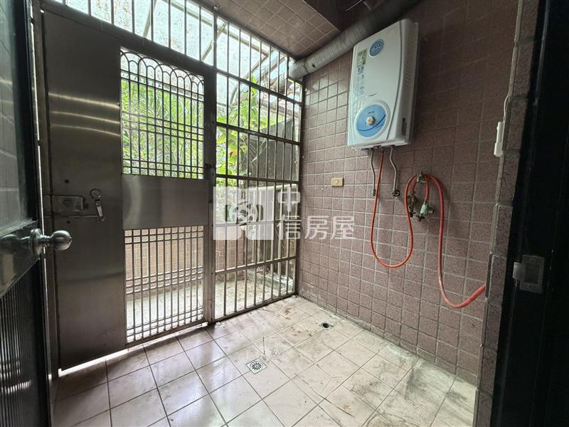 龍邸中國房屋室內格局與周邊環境