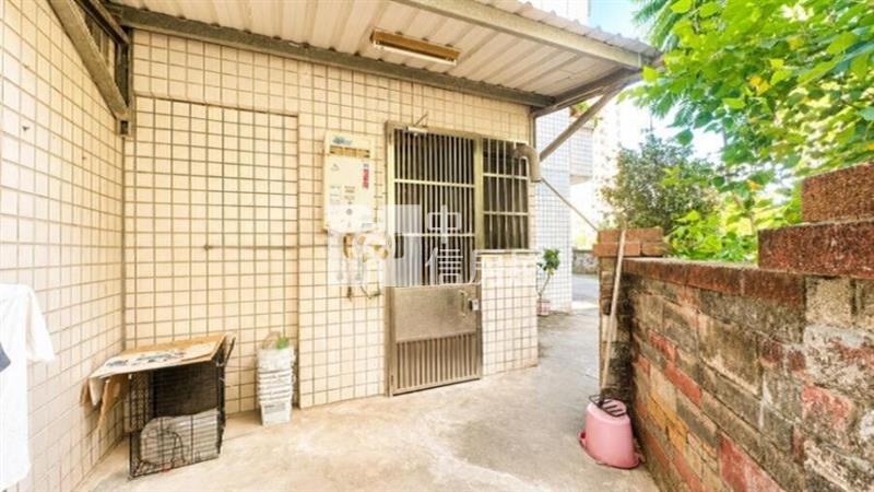 竹北大空間一樓華廈房屋室內格局與周邊環境