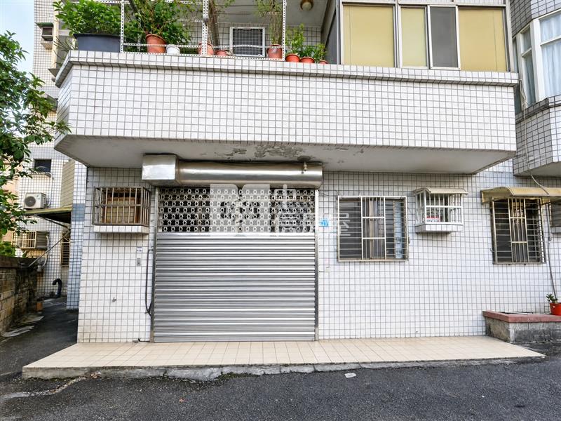 竹北大空間一樓華廈房屋室內格局與周邊環境