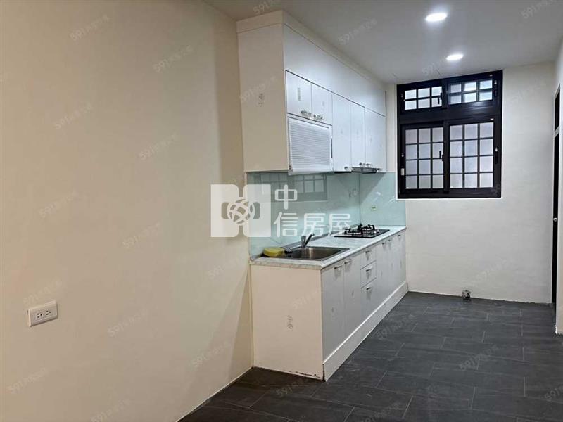 楊梅 水美國小 美透天房屋室內格局與周邊環境