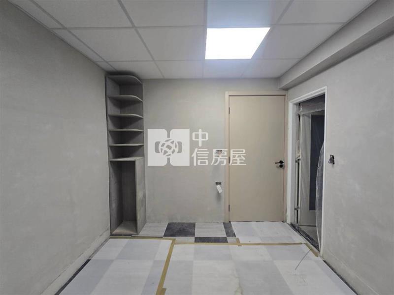 平鎮商圈整新透天房屋室內格局與周邊環境