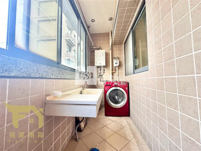 平鎮家樂福旁絕美景觀大三房車房屋室內格局與周邊環境