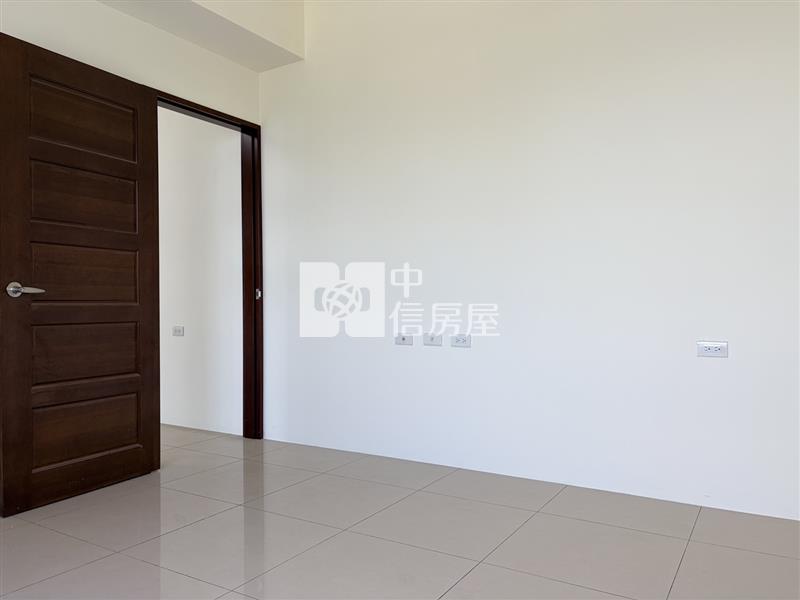 仁德家賀輕屋齡二房華廈房屋室內格局與周邊環境