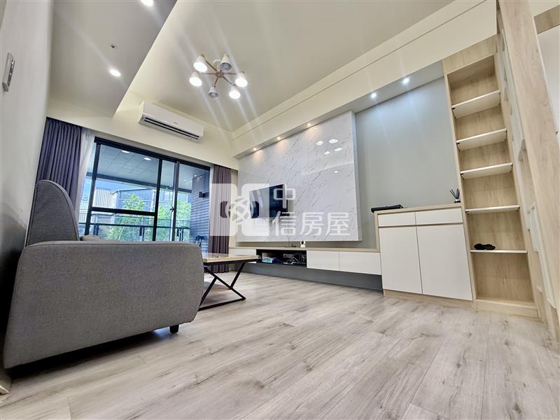 十五期新市政｜輕屋齡北歐風三房露台戶+B1平車房屋室內格局與周邊環境