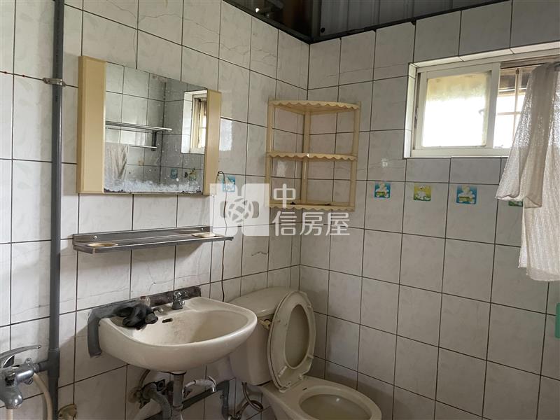 臨東明國小農舍房屋室內格局與周邊環境