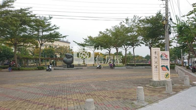 太平豐年公園大面寬孝親別墅房屋室內格局與周邊環境