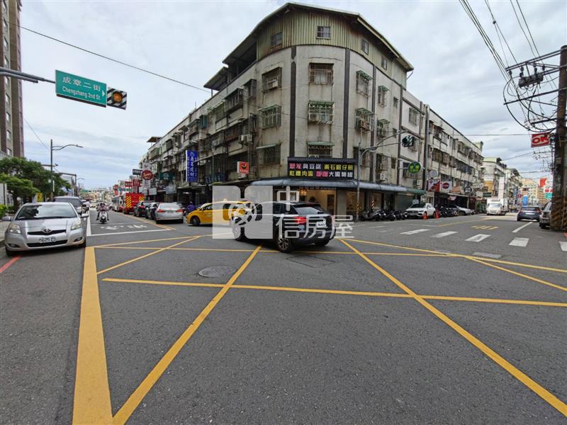 文化路透天(10套房+5雅房)房屋室內格局與周邊環境