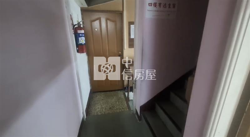 文化路透天(10套房+5雅房)房屋室內格局與周邊環境