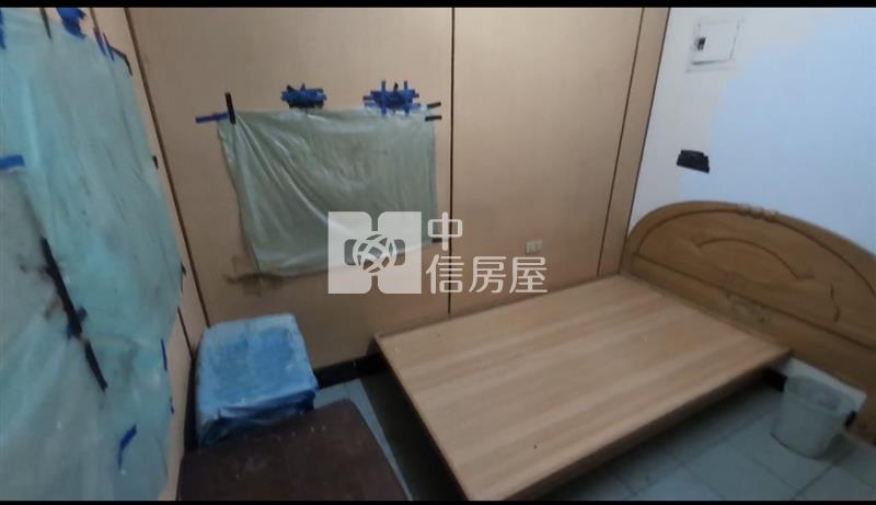 文化路透天(10套房+5雅房)房屋室內格局與周邊環境