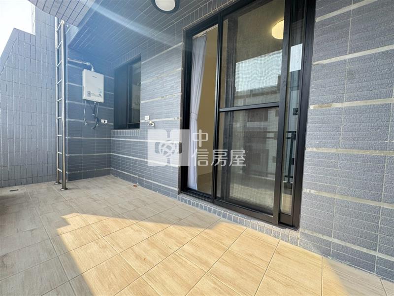 專任-竹南前庭雙車美墅A房屋室內格局與周邊環境