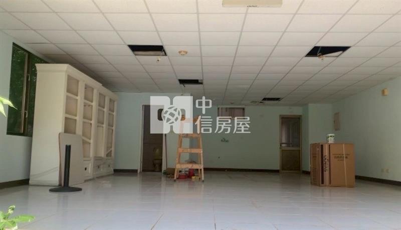 海光一村一樓店鋪+車位房屋室內格局與周邊環境