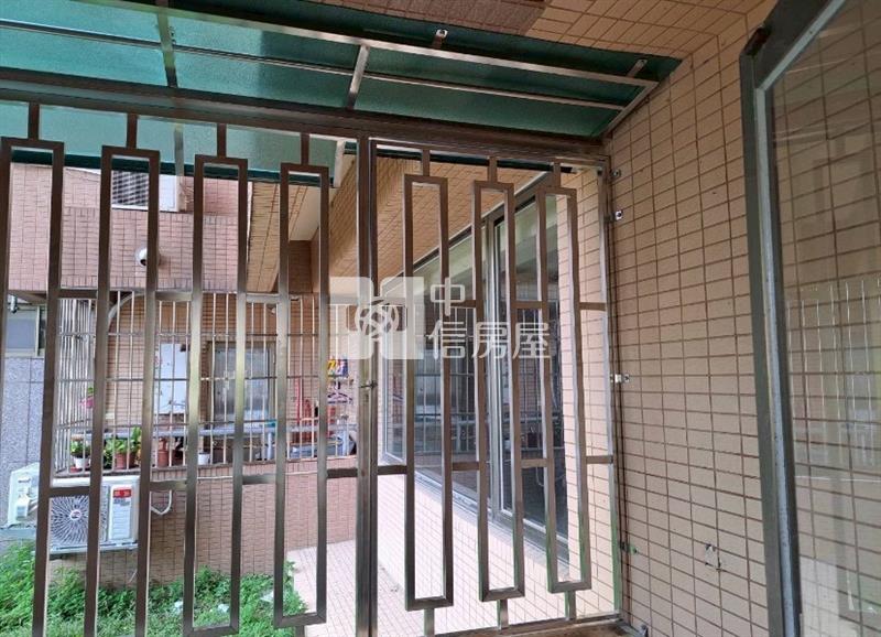 海光一村一樓店鋪+車位房屋室內格局與周邊環境