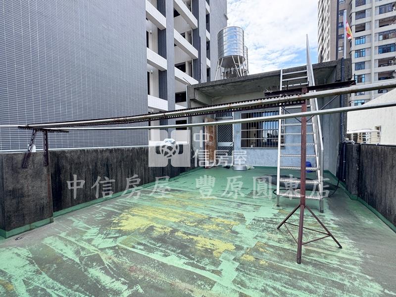 ㊣內圓環店面房屋室內格局與周邊環境