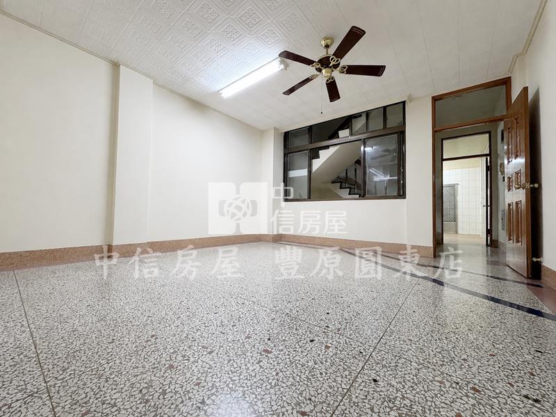 ㊣內圓環店面房屋室內格局與周邊環境