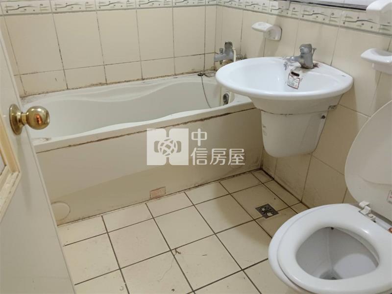 【奔馳】臻愛巴黎4房車房屋室內格局與周邊環境