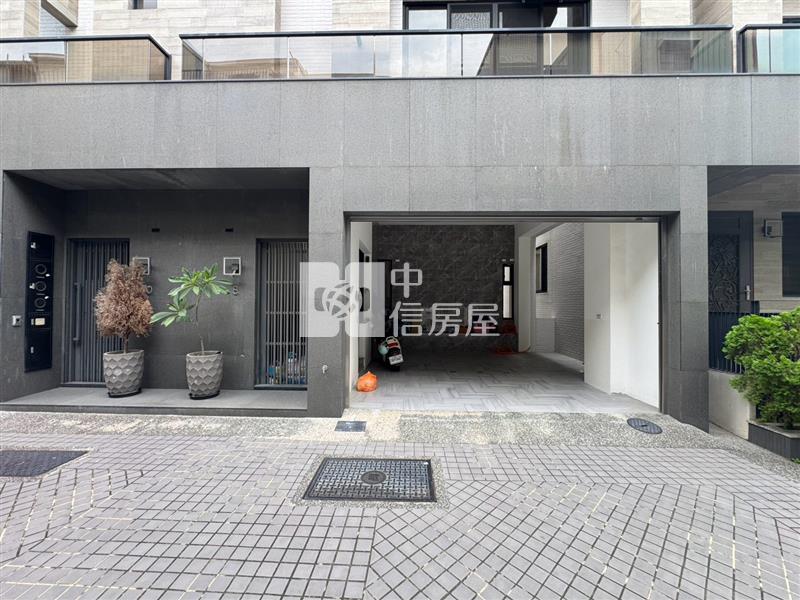 台南夏林路雙車電梯別墅房屋室內格局與周邊環境