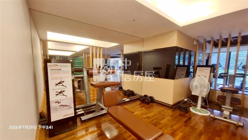 凱三高樓層美裝潢1+1房房屋室內格局與周邊環境