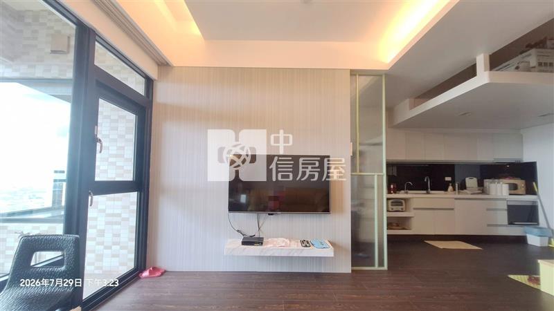 凱三高樓層美裝潢1+1房房屋室內格局與周邊環境