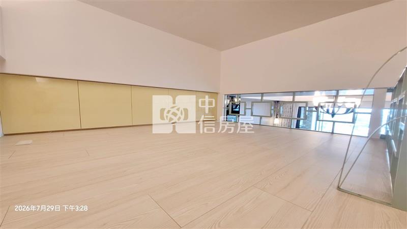 凱三高樓層美裝潢1+1房房屋室內格局與周邊環境