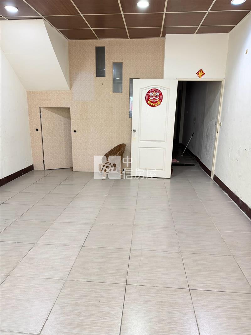 斗六鎮東國小旁優質透天房屋室內格局與周邊環境