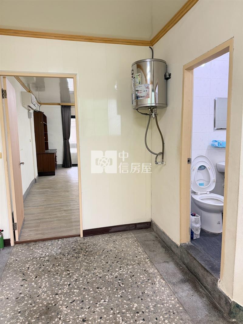 斗六雲林路旁透天房屋室內格局與周邊環境