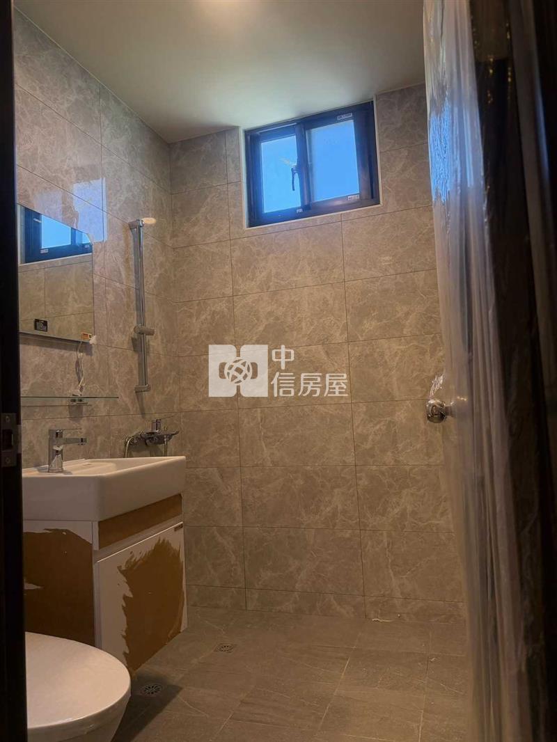 觀音濱海路整新透天房屋室內格局與周邊環境
