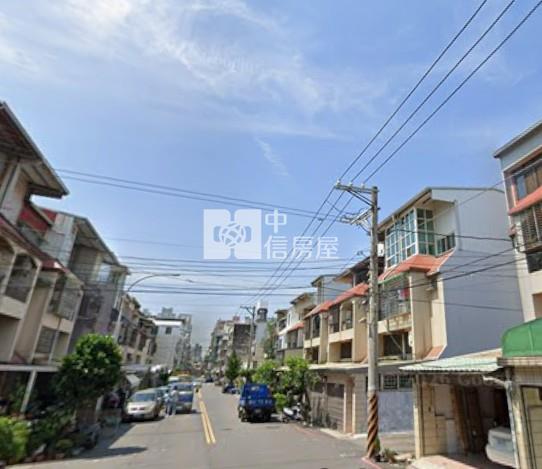 14期旁華廈價透天屋房屋室內格局與周邊環境