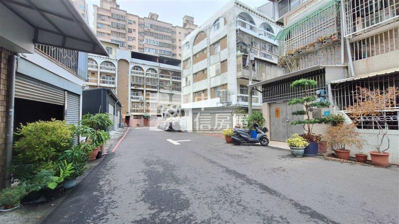 南紡收租雙面路一樓三房寓房屋室內格局與周邊環境