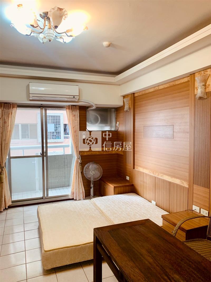 實登行情價大俊國套房房屋室內格局與周邊環境