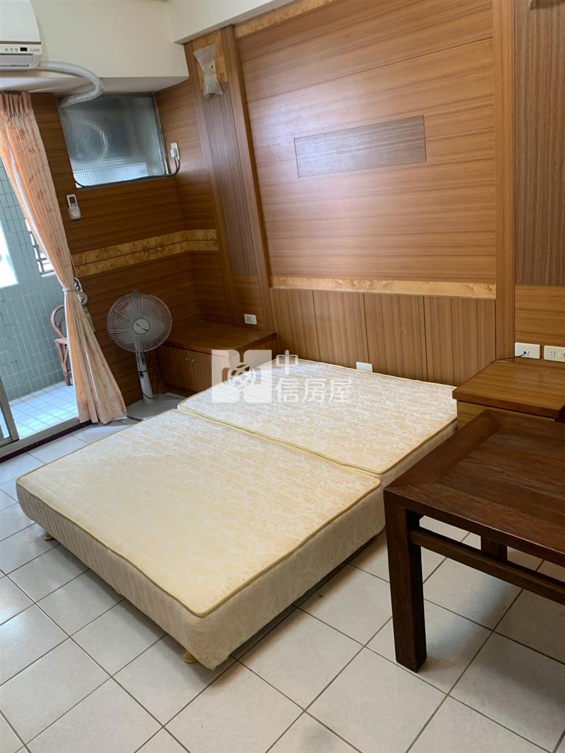 實登行情價大俊國套房房屋室內格局與周邊環境