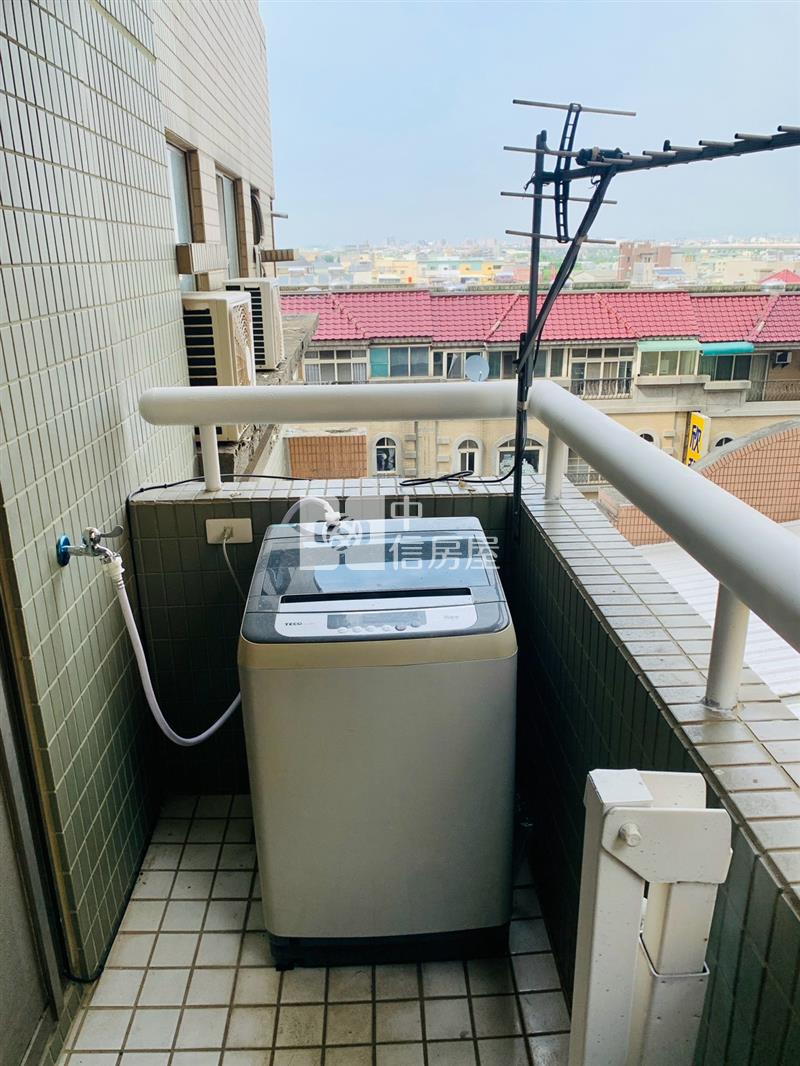 實登行情價大俊國套房房屋室內格局與周邊環境