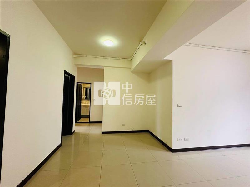 735合雄MG01三房車房屋室內格局與周邊環境