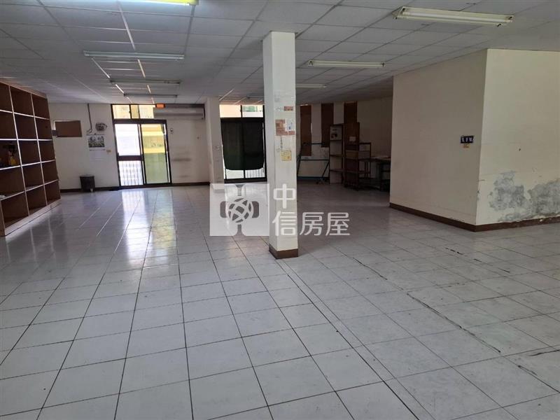 近市府慈濟三角窗面寬店住辦房屋室內格局與周邊環境