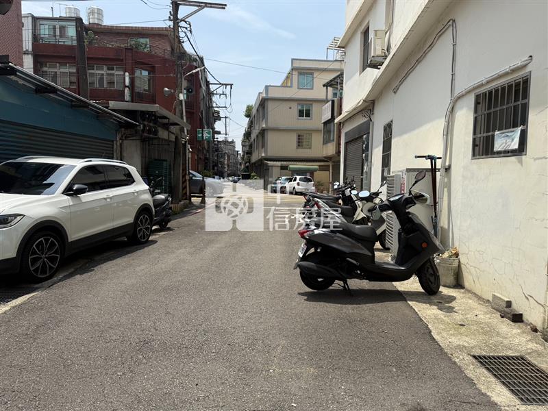 新明國中便宜美透天房屋室內格局與周邊環境
