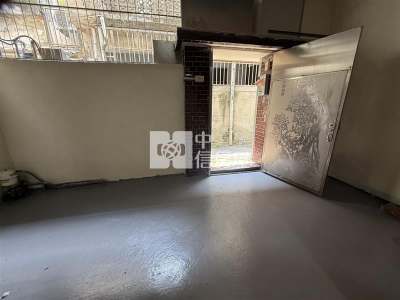 新明國中便宜美透天房屋室內格局與周邊環境
