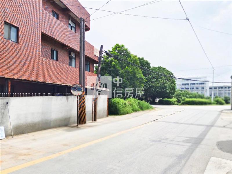平鎮山仔頂雙面臨路美店住房屋室內格局與周邊環境