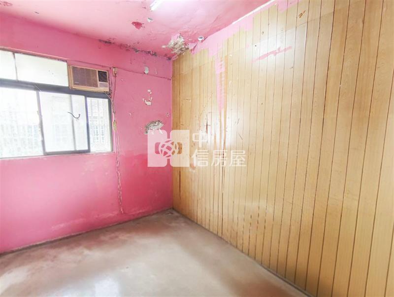平鎮山仔頂雙面臨路美店住房屋室內格局與周邊環境