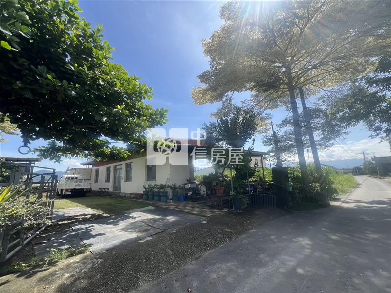 高雄農舍-美濃~開心休閒屋房屋室內格局與周邊環境