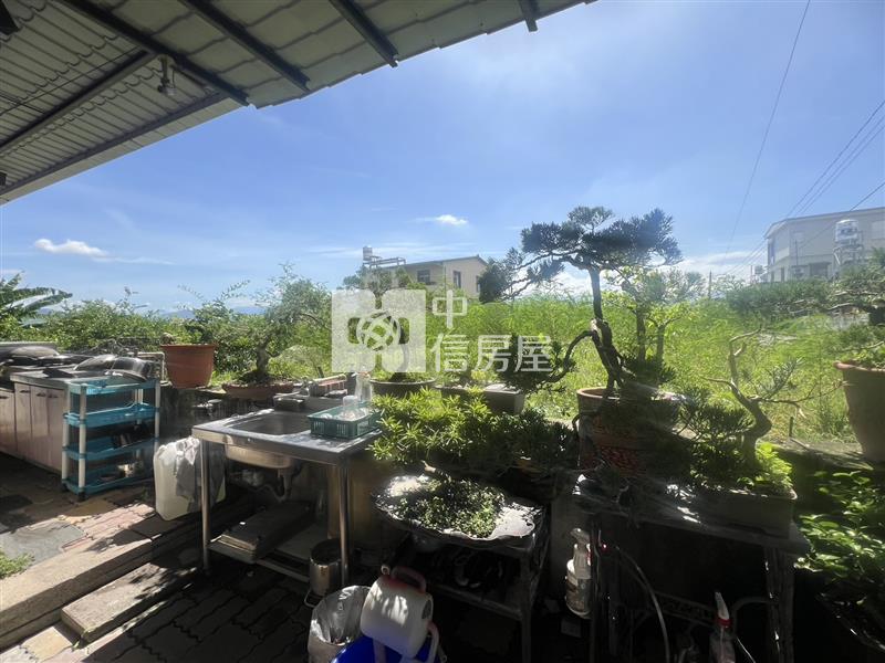 高雄農舍-美濃~開心休閒屋房屋室內格局與周邊環境