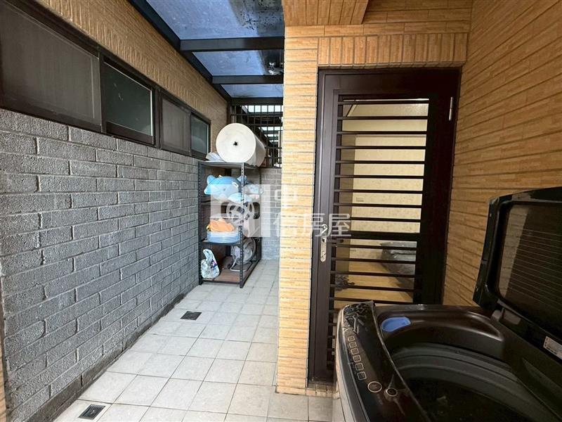 【神馬】新屋區-百萬裝潢美別墅房屋室內格局與周邊環境