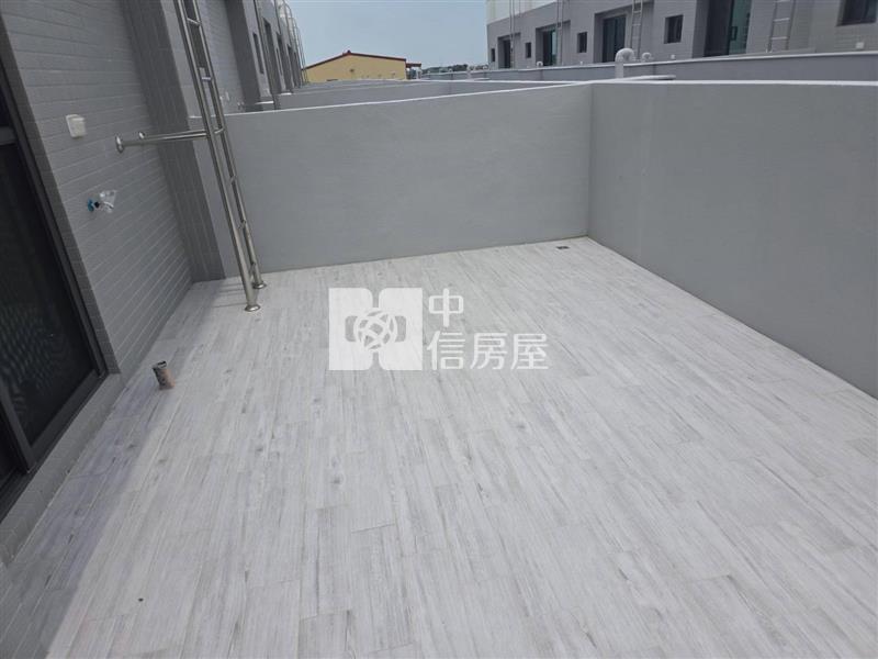 崙背全新邊間別墅房屋室內格局與周邊環境