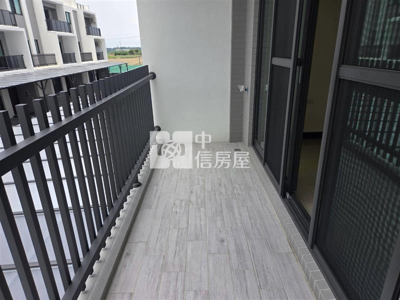崙背全新邊間別墅房屋室內格局與周邊環境