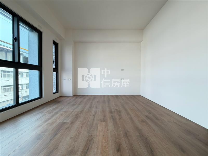 太平映美墅全新臨路電梯豪墅房屋室內格局與周邊環境