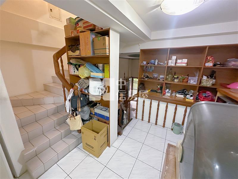 樹義國小花園車庫美別墅房屋室內格局與周邊環境
