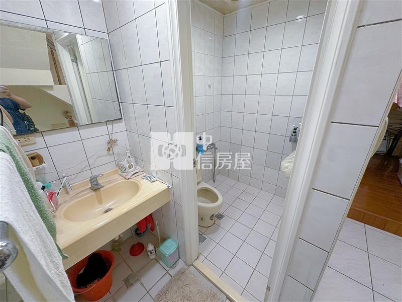 樹義國小花園車庫美別墅房屋室內格局與周邊環境
